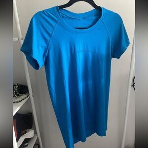 Lululemon Poolside Blue Swift Tee